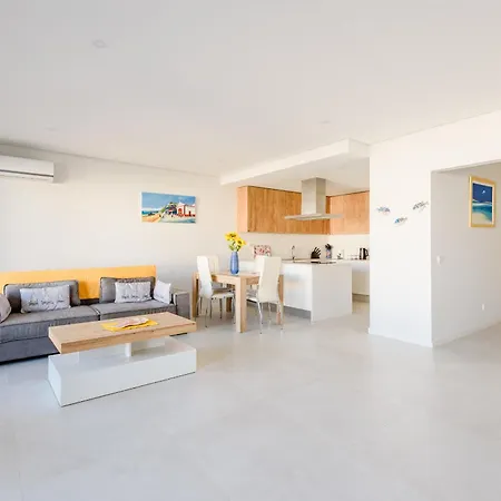 Casa Ria Retreat *